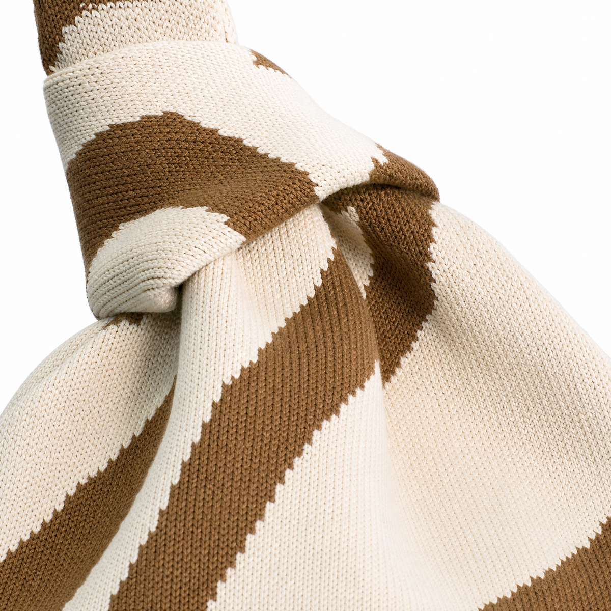 The Meander Beige Handbag - Glamourous Grace