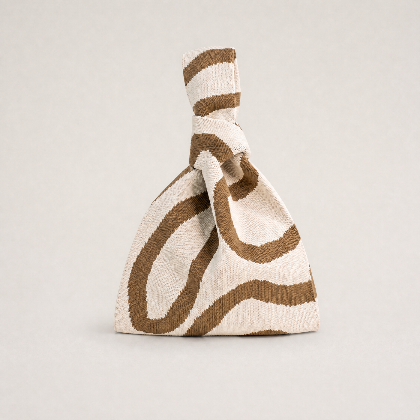 The Meander Beige Handbag - Glamourous Grace