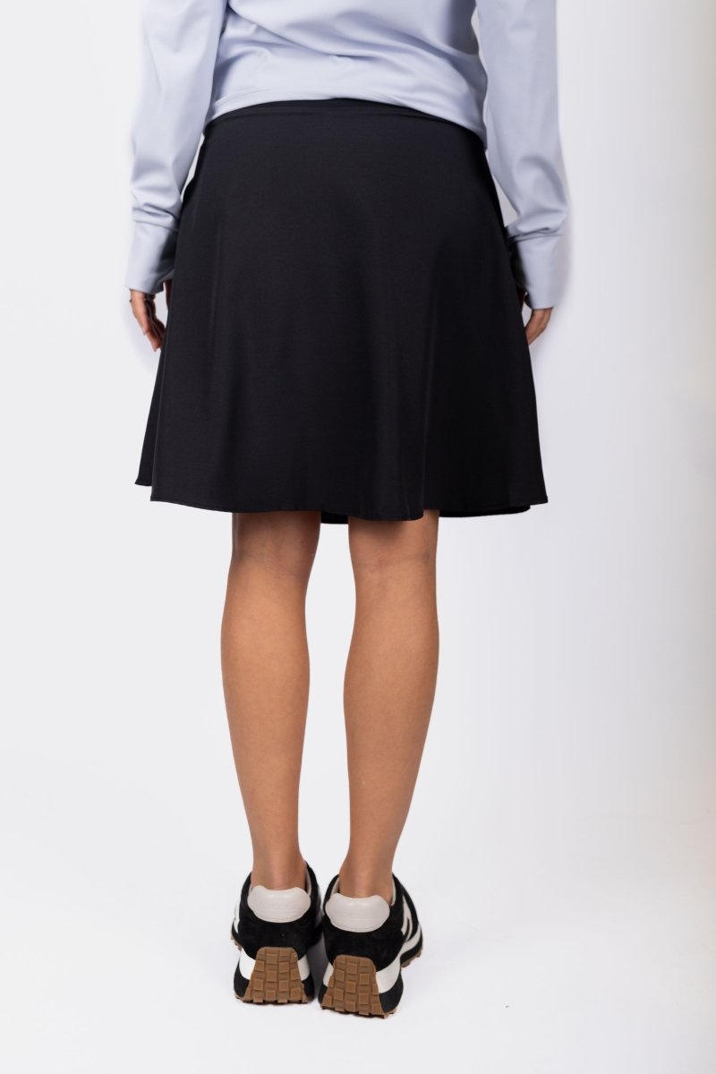 Achieve Skirt 20" (Black) - Glamourous Grace