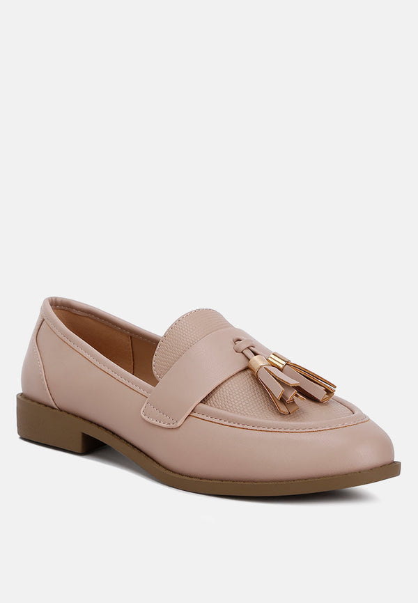 Alibi Tassels Detail Loafers - Glamourous Grace