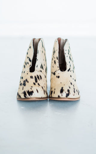 All Roads Bootie in Black and White - Glamourous Grace