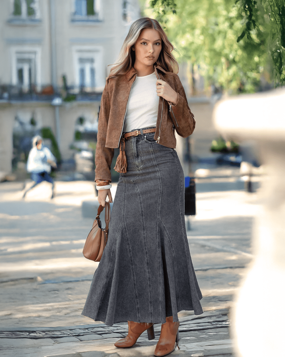 Arden Skirt (Black) - Glamourous Grace