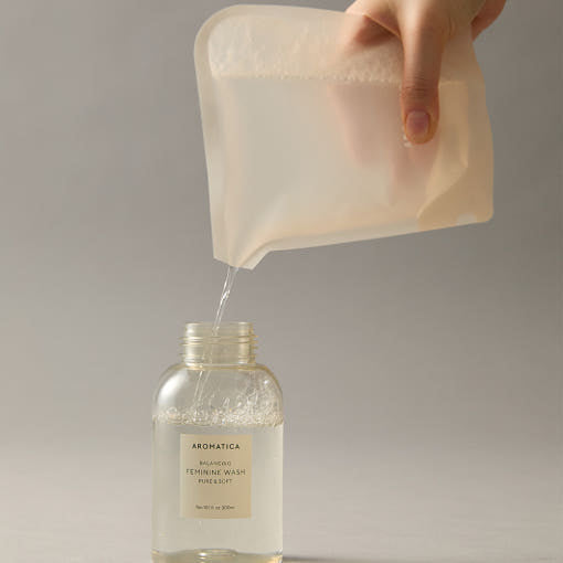 AROMATICA Pure & S Soft Feminine Wash (Refill) 300ml - Glamourous Grace