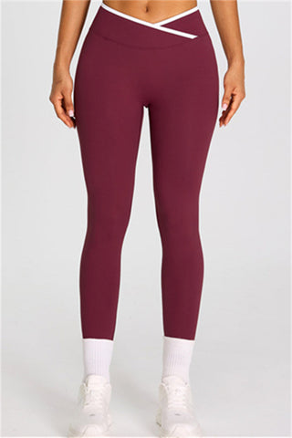 The Dwell Crop Top Leggings 2-Piece Set