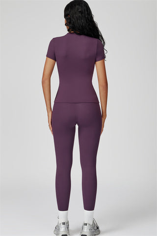 The Oasis T-shirt Leggings 2-Piece Set