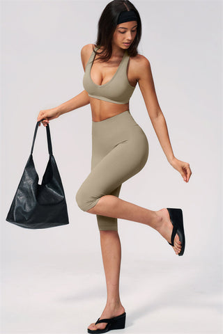The Allure Capri Leggings