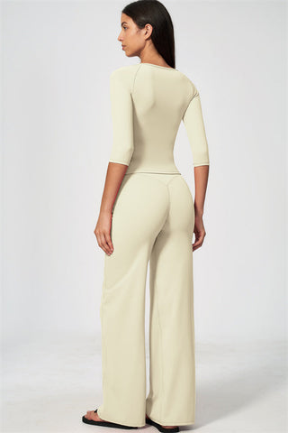 The RiseFit Straight Leg Pants