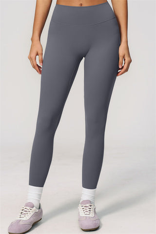 The Zura Sports Bra Leggings 2-Piece Set