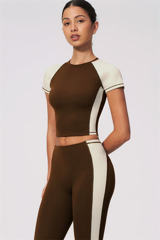 The Sandstone T-shirt Capri Leggings 2-Piece Set
