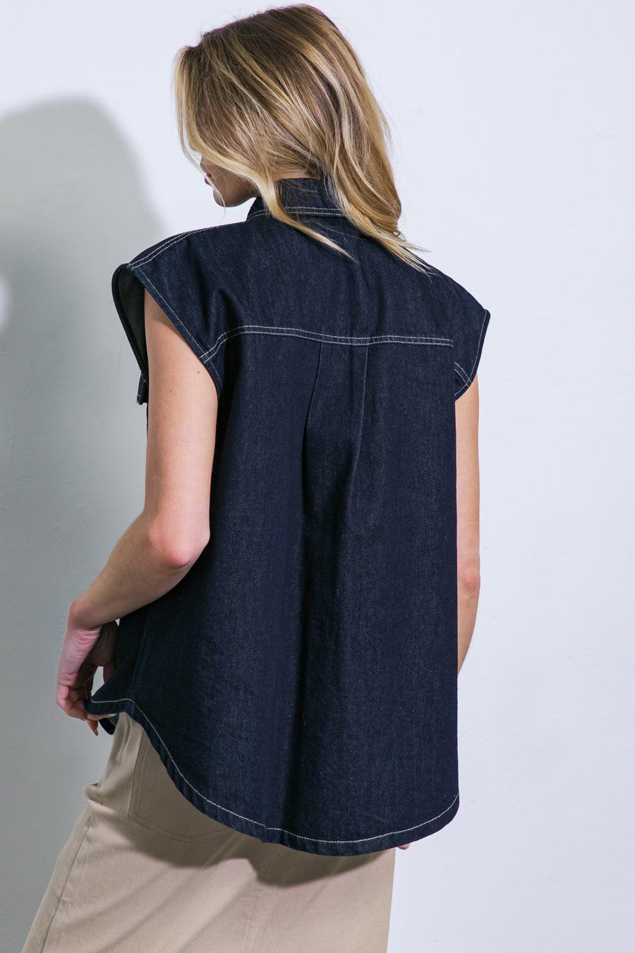 LET'S JUST RELAX DENIM TOP - Glamourous Grace