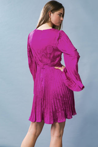 GRACEFUL ENTRANCE SATIN MINI DRESS - Glamourous Grace