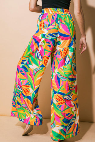 ENTERTAIN ME WOVEN PANTS - Glamourous Grace