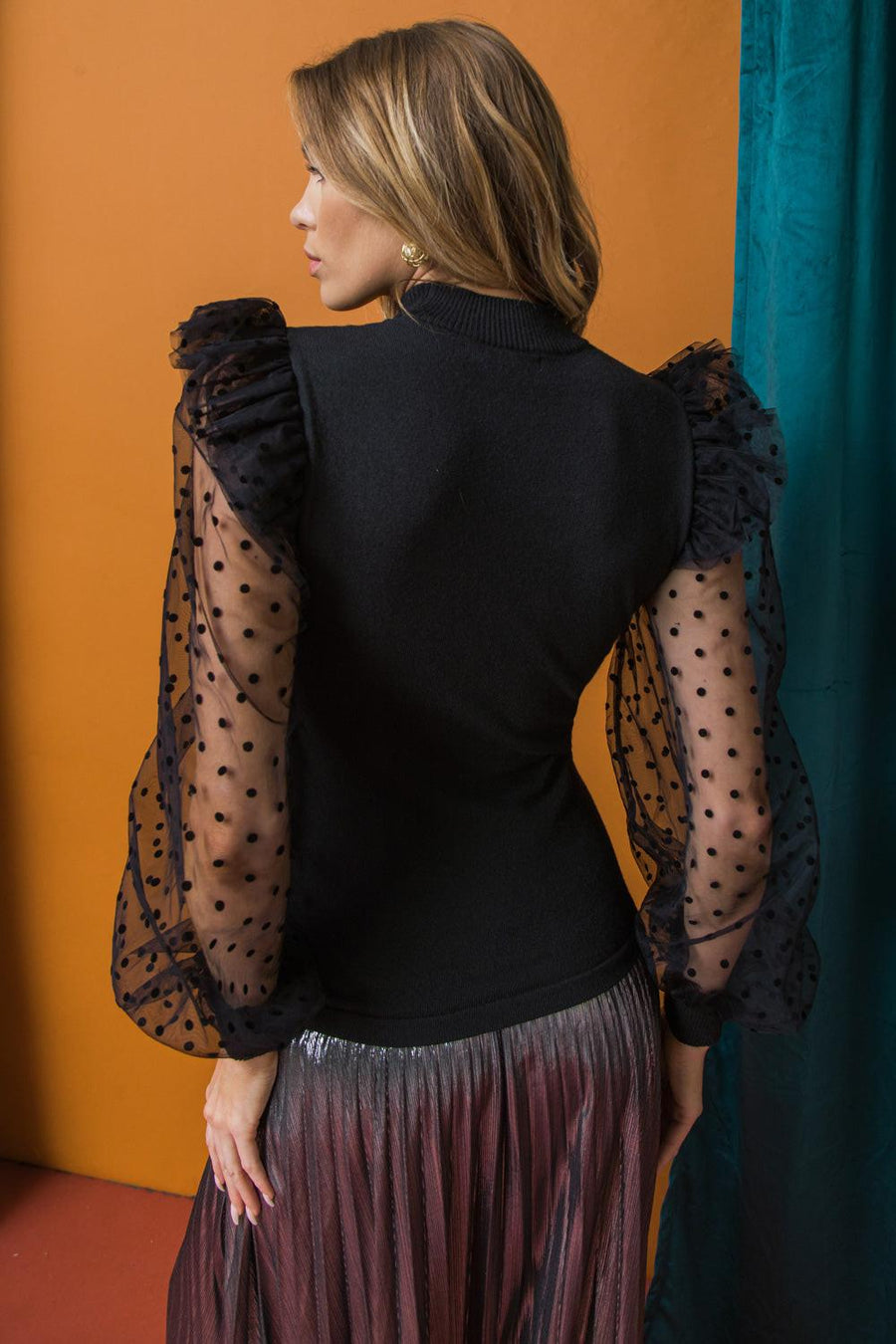 SENDING LOVE LETTERS SWEATER TOP - Glamourous Grace