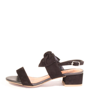 Bambi Bow-Detail Sandals - Glamourous Grace