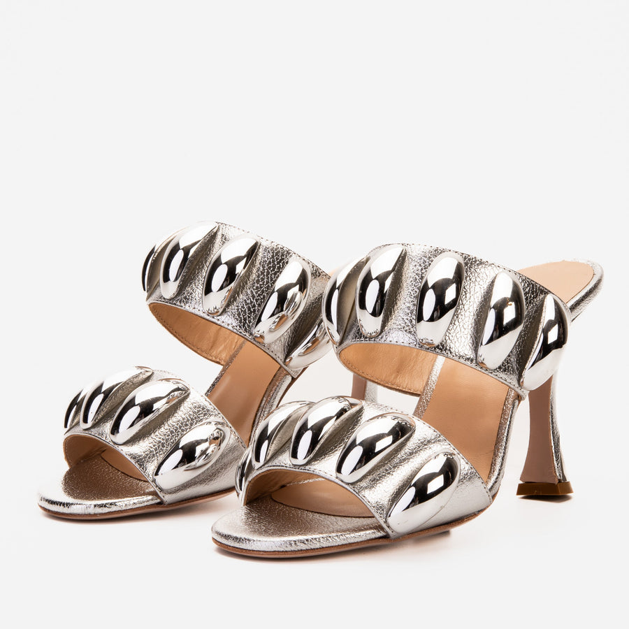 The Eclipse Silver Leather Women Sandal - Glamourous Grace
