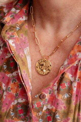 Beach Tag Charm Necklace – 18k Gold Plated - Glamourous Grace