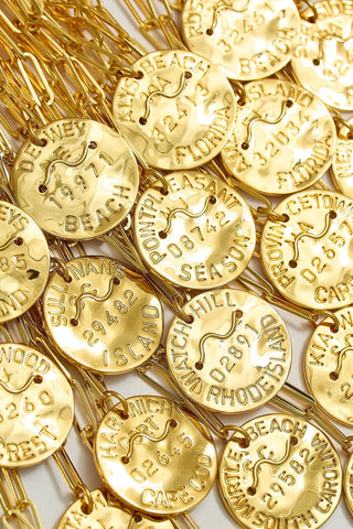 Beach Tag Charm Necklace – 18k Gold Plated - Glamourous Grace