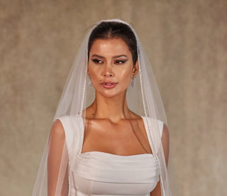 Crystal Knot Beaded Edge Wedding Veil - D250 - Glamourous Grace