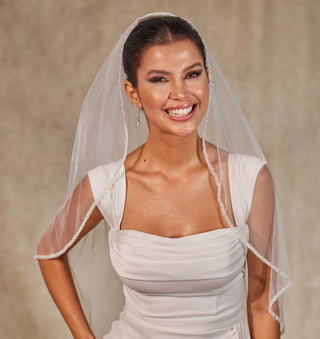 Bridal Shower Pearl Veil- D257 - Glamourous Grace