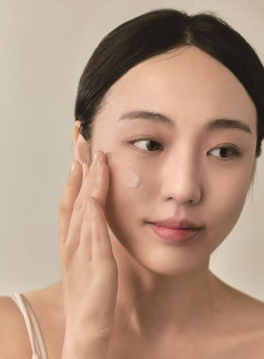 [Beauty of Joseon] Light On Serum : Centella + Vita C 30ml - Glamourous Grace
