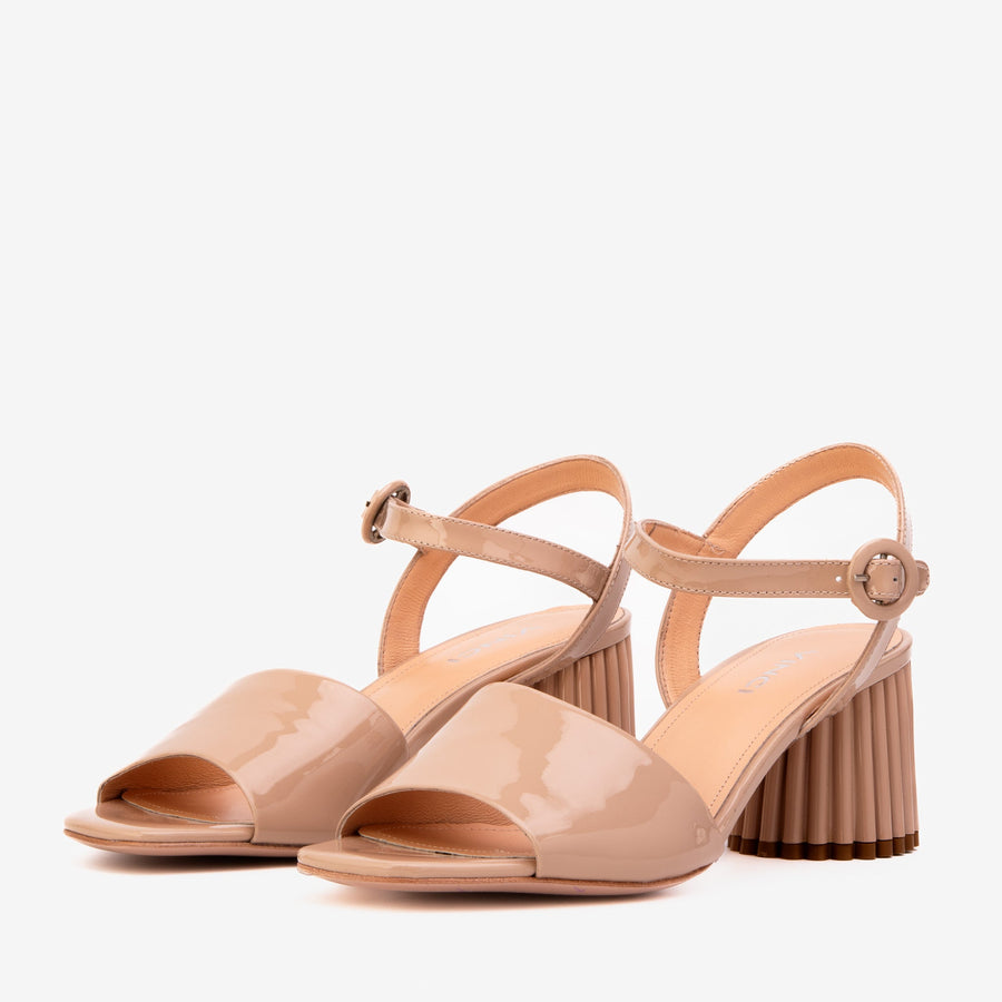 The Bamba Cream Patent Leather Women Sandal - Glamourous Grace