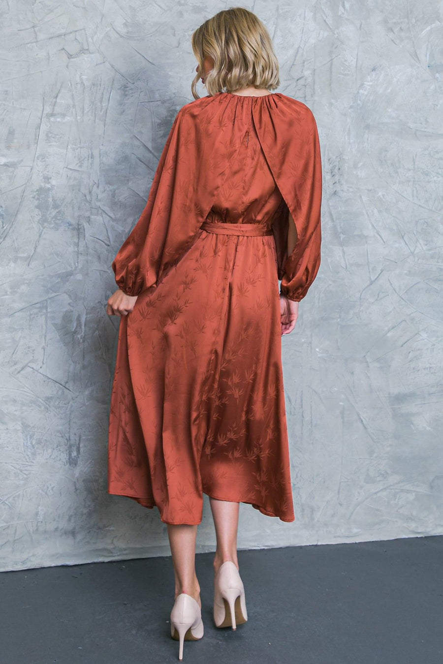 PROGRESS OVER PERFECTION SATIN MIDI DRESS - Glamourous Grace