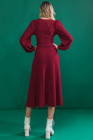 KEEP LOOKING UP SWEATER MIDI DRESS - Glamourous Grace