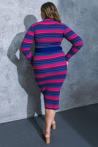 NOTEWORTHY SHINE SWEATER MIDI DRESS - Glamourous Grace