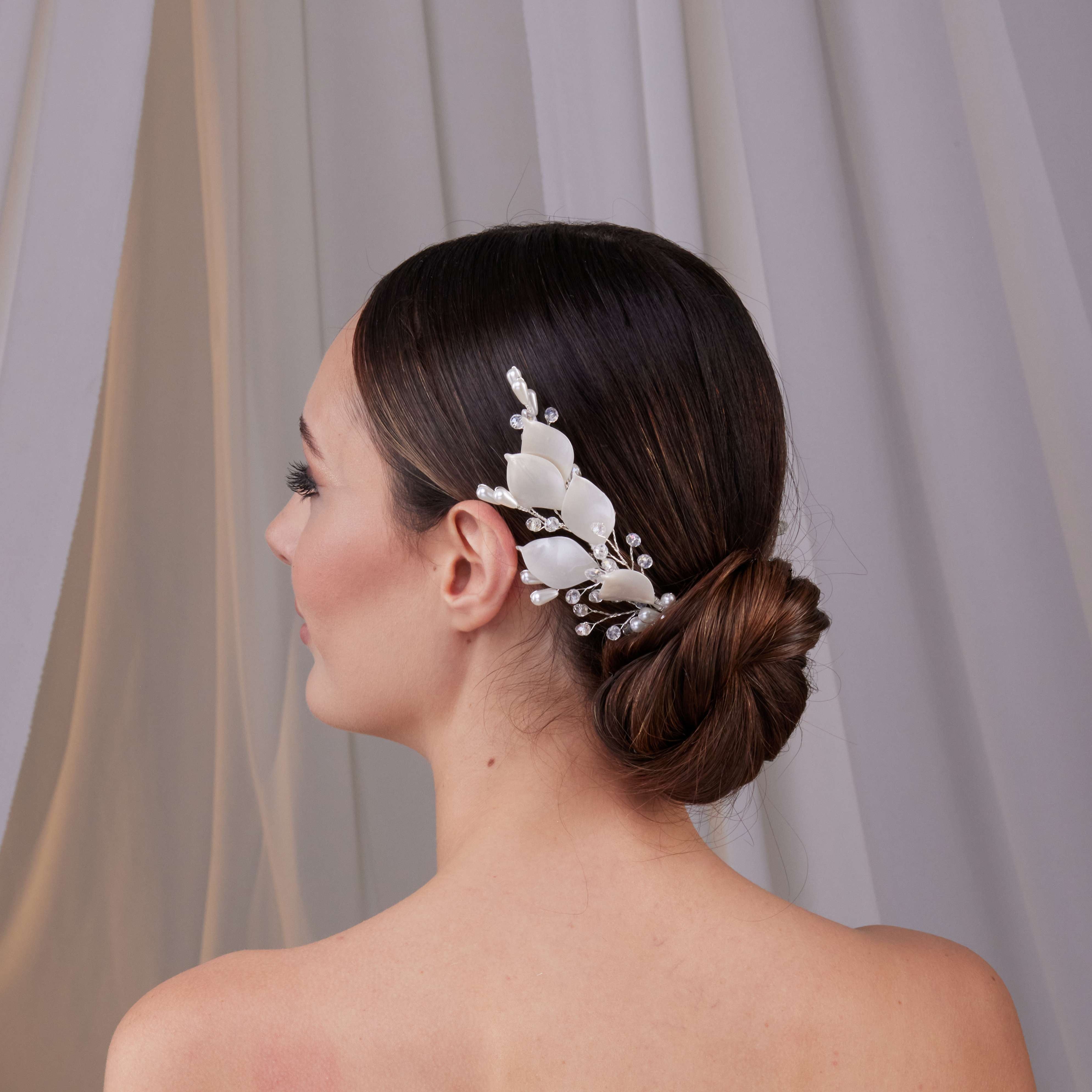 Two-Piece Resin Flower Hair Vine Set - Glamourous Grace
