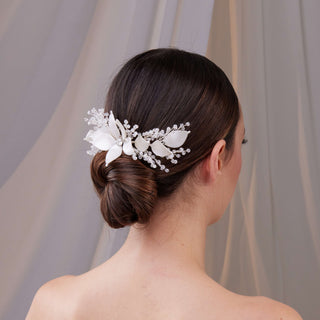 Flower Bridal Hair Comb - Glamourous Grace