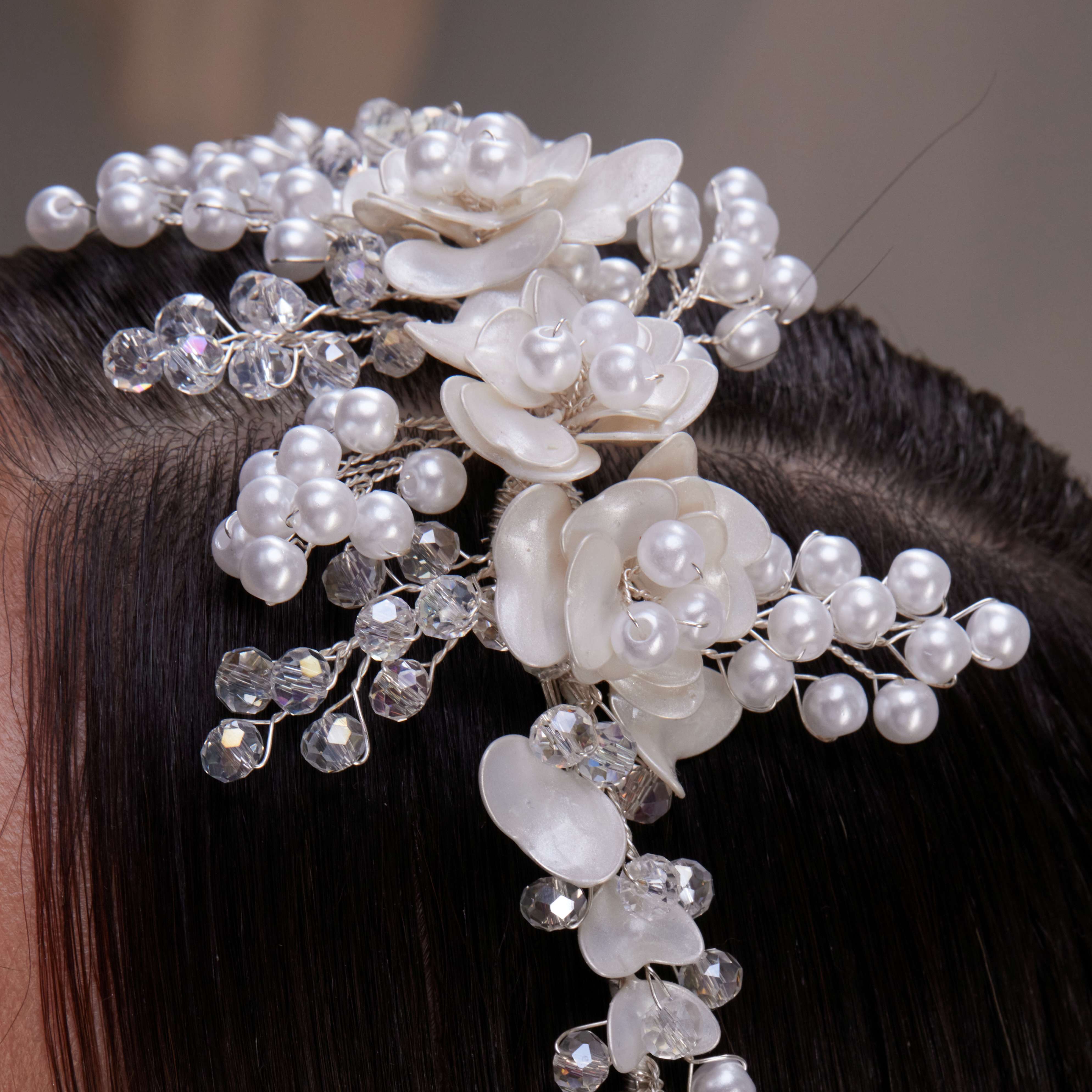 Elegant Resin and Pearl Bridal Hair Band - Glamourous Grace