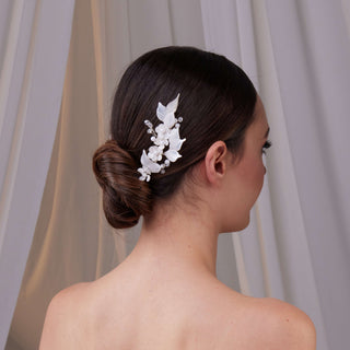Two-Piece Resin Flower Bridal Hair Vine Set - Glamourous Grace
