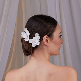 Two-Piece Resin Flower Hair Pin Set - Glamourous Grace