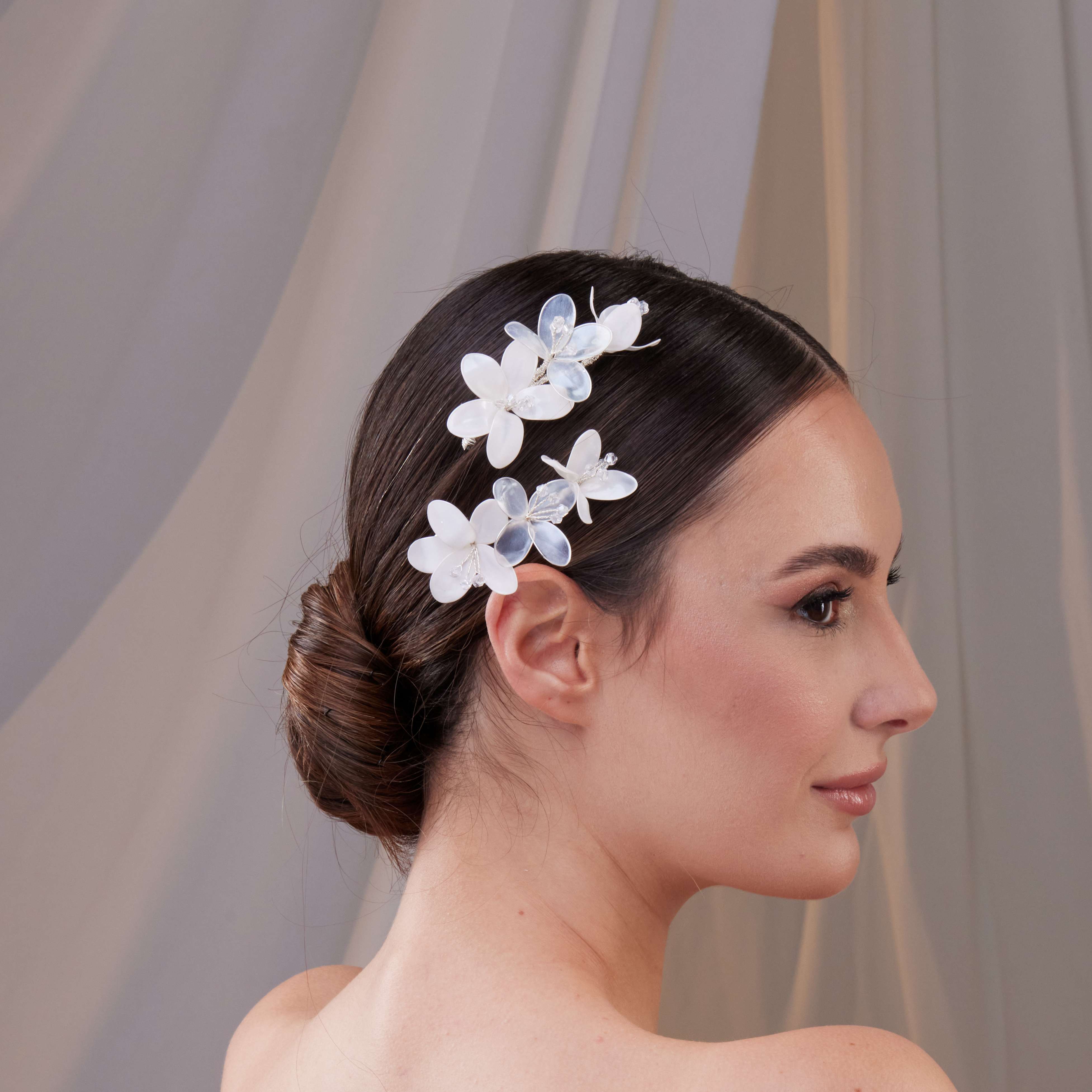 Two-Piece Resin Flower Hair Vine Set - Glamourous Grace