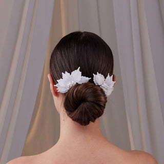 Two-Piece Resin Flower Wedding Hair Comb Set - Glamourous Grace