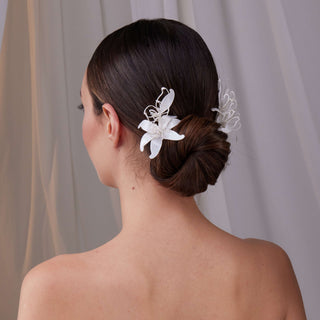 Two-Piece Resin Flower Hair Pin Set - Glamourous Grace
