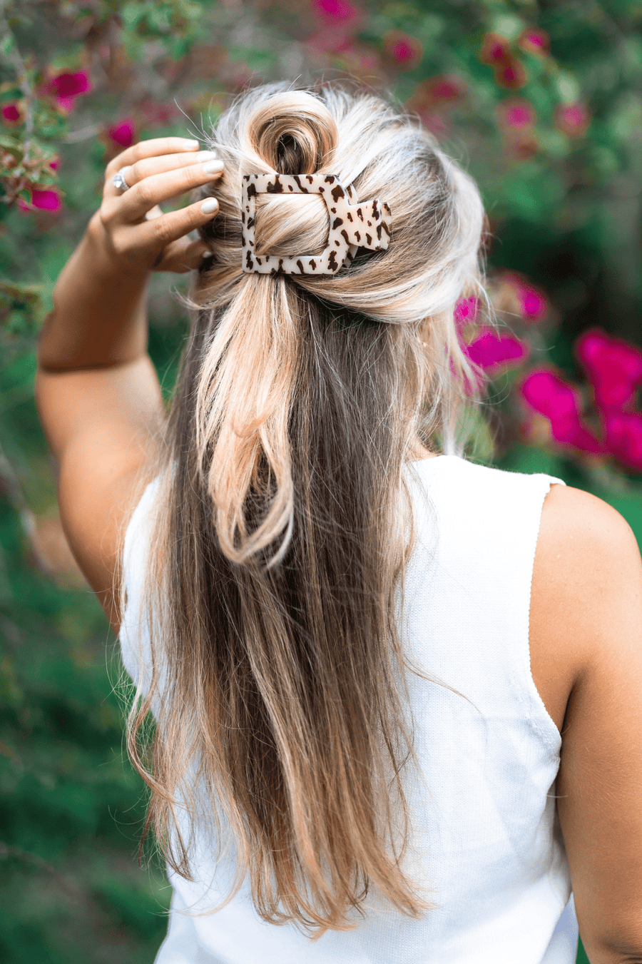Blonde Tortoise Large Flat Square Hair Clip - Glamourous Grace
