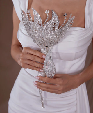 Bride Bouquet Holder, Wedding Accessories - Glamourous Grace
