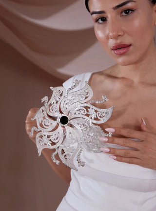 Bride Bouquet Holder, Wedding Accessories - Glamourous Grace