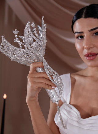 Bride Bouquet Holder, Wedding Accessories - Glamourous Grace