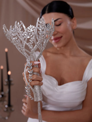 Bride Bouquet Holder, Wedding Accessories - Glamourous Grace
