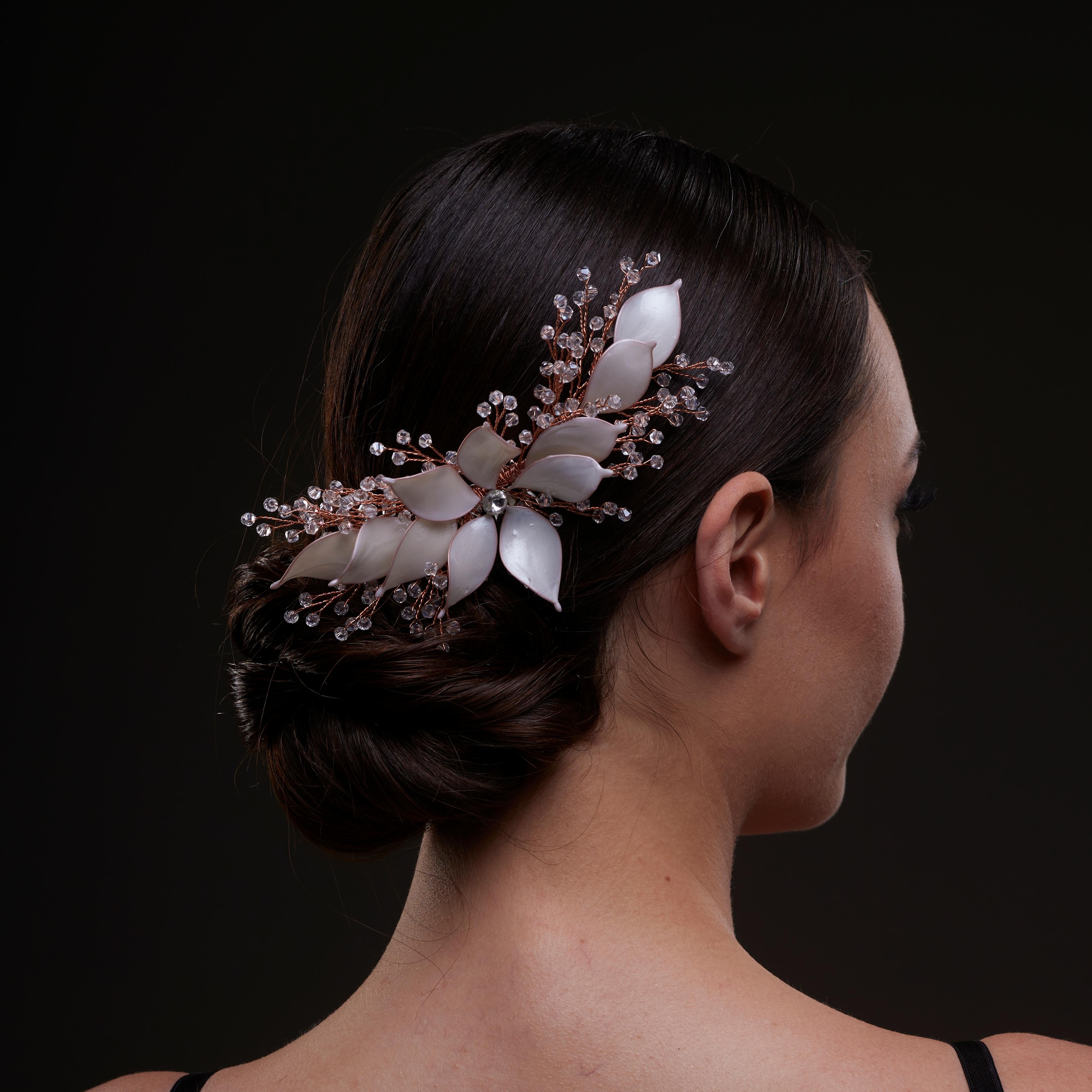 Handcrafted Rose Gold Bridal Hair Comb with Crystal Beads and Silver-Plated Wire - Elegant Wedding Hair Accessories for Brides and Bridesmaids - Glamourous Grace