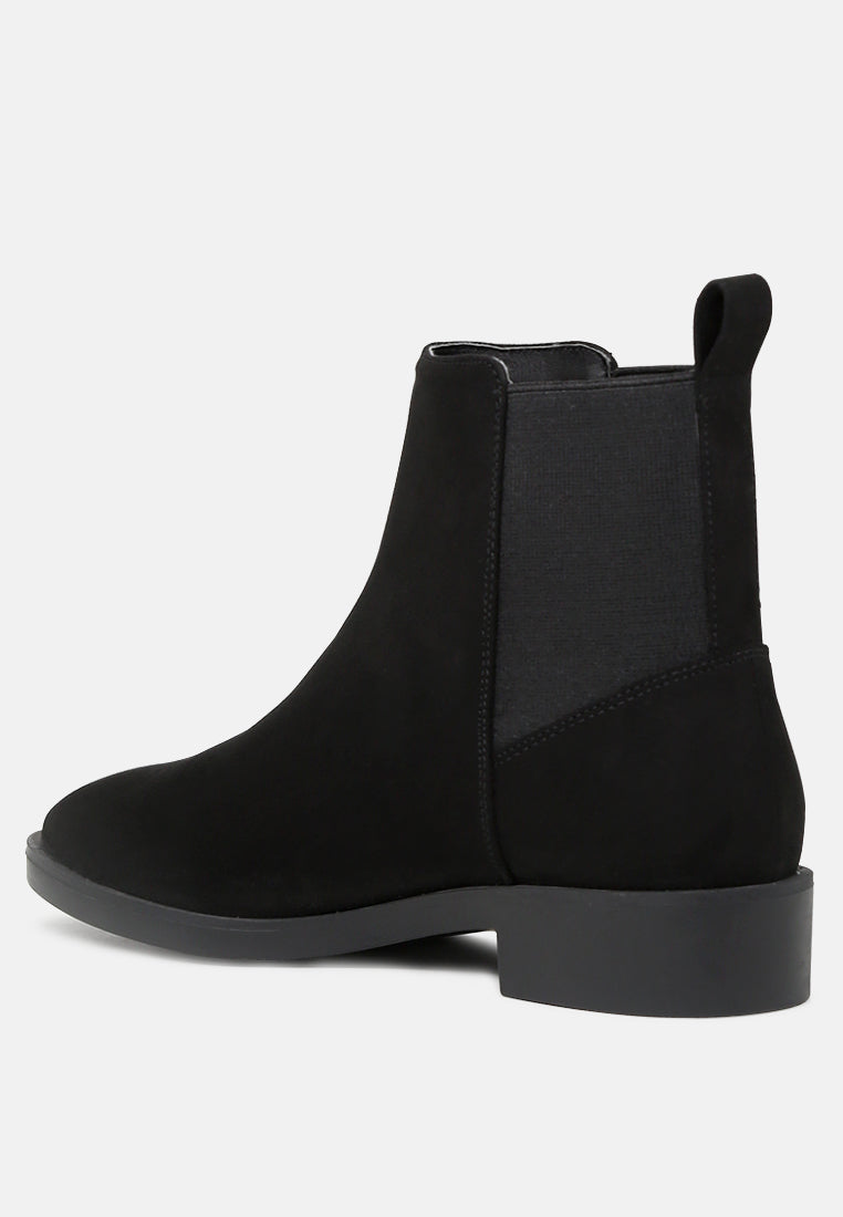 Bunny Chelsea Boots To Make A Statement - Glamourous Grace