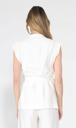 Button detail sleeveless vest