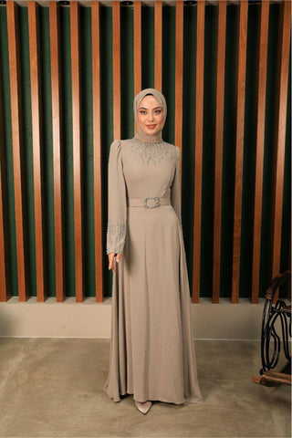 Women's Black Abaya with Rhinestones - Elegant Islamic Clothing for Special Occasions - Glamourous Grace