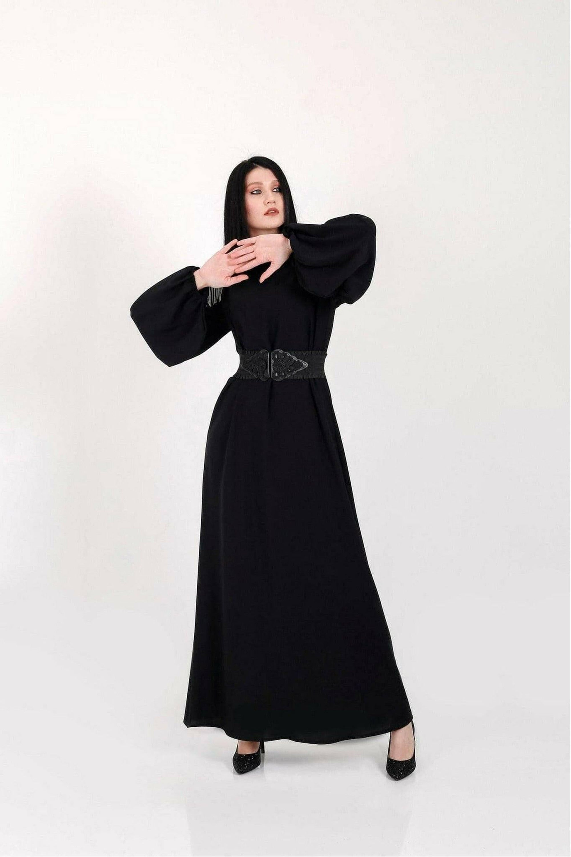 Lara Long Maxi Abaya in Black - Glamourous Grace