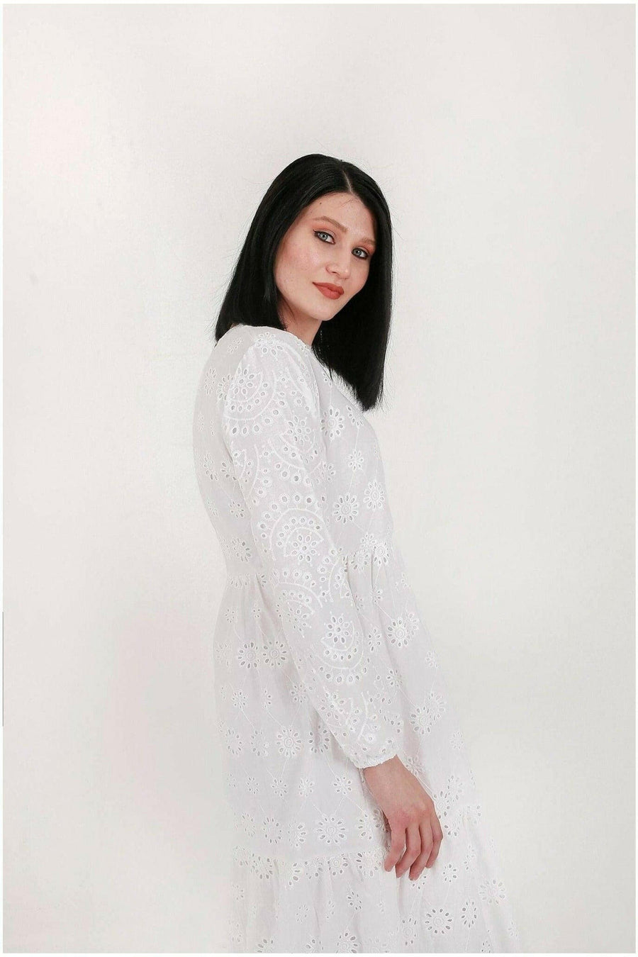 White Cotton Sienna Midi Dress - Glamourous Grace