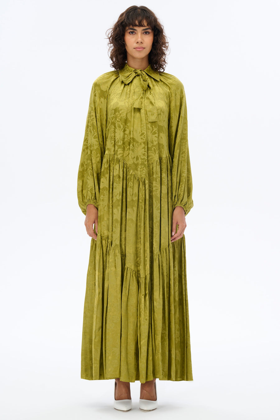 BABY COLLAR OVERSIZED DRESS: The Perfect Blend of Elegance and Comfort - Glamourous Grace