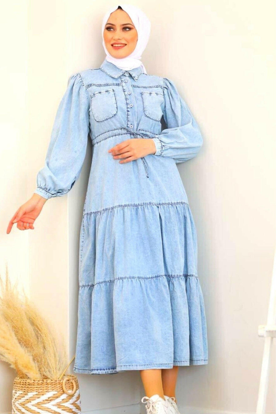 Midi Denim Dress in Light Wash - Glamourous Grace