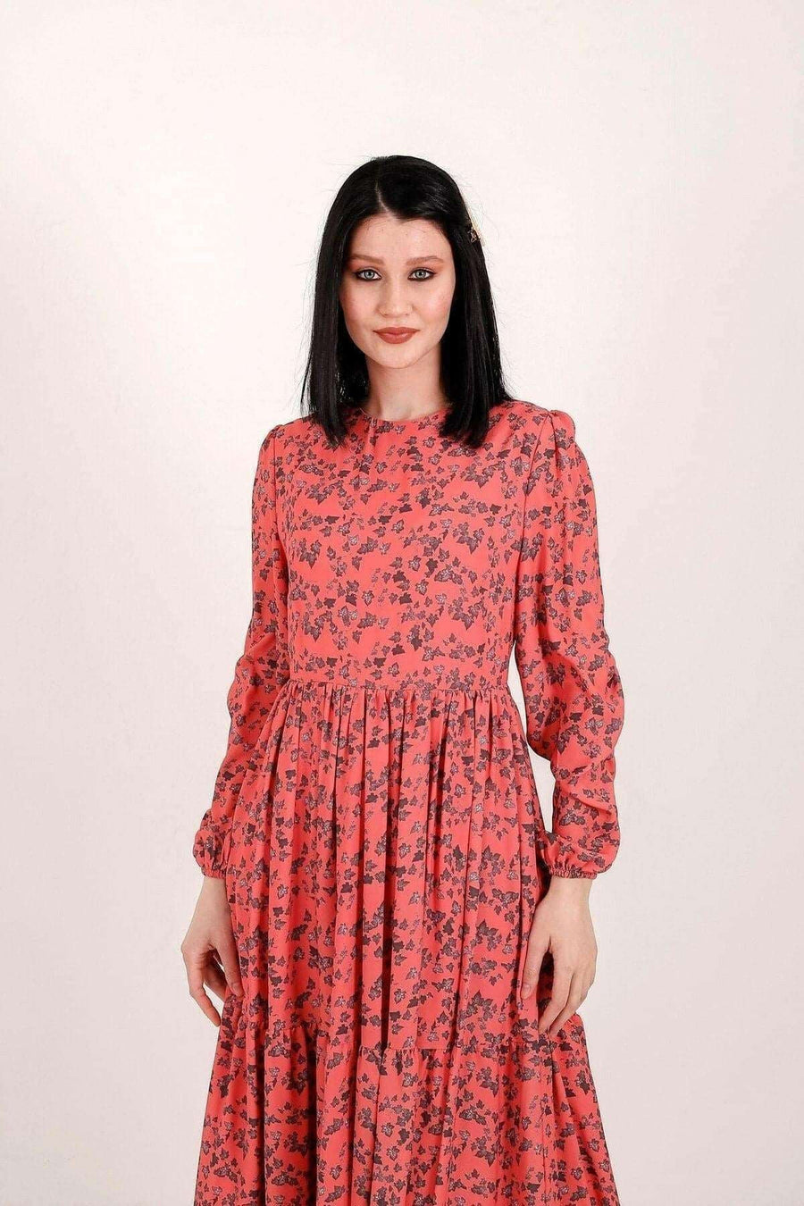 Ellan Maxi Dress With Long Sleeve - Glamourous Grace